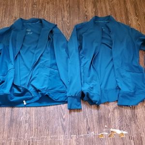 Cherokee I flex scrub jacket medium